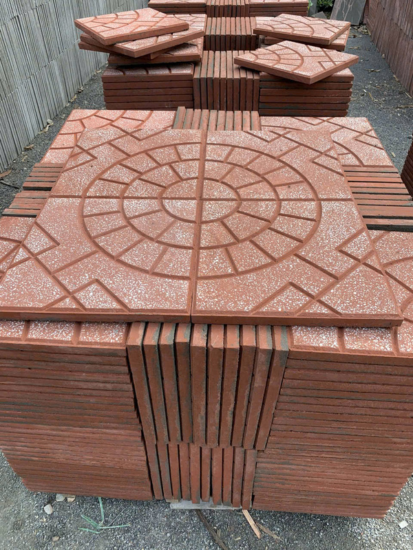 Gạch Terrazzo quạt 3 màu đỏ - Gạch Bắc Việt - Công Ty Cổ Phần Tư Vấn Và Xây Dựng Hạ Tầng Kỹ Thuật Bắc Việt